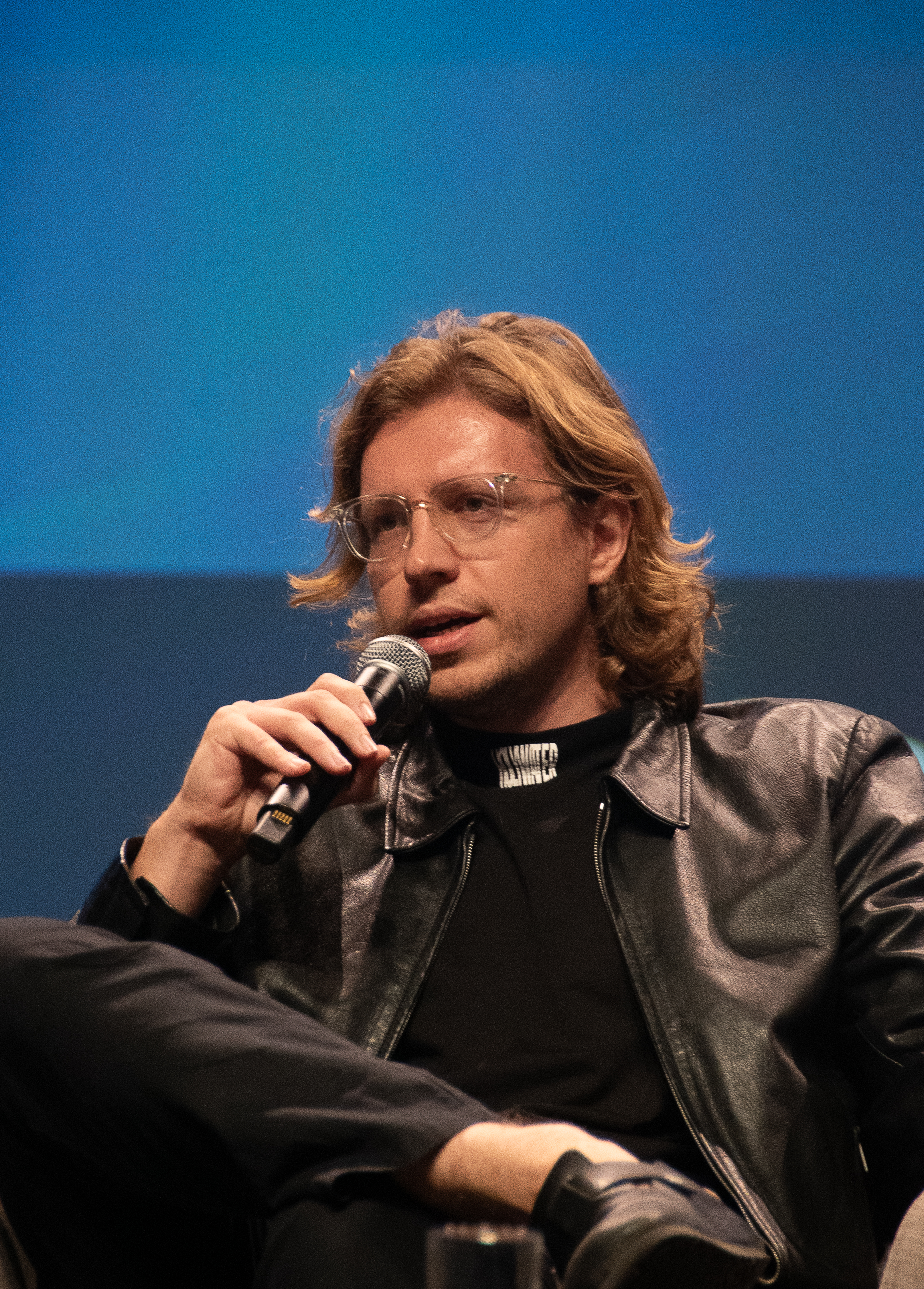 — france cannes autres evenements 42nd mipcom 14 10 2026 mip headliner pivot why every entertainment company needs a vertical strategy anatolii kasainov